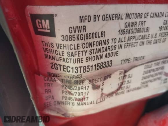 2005 GMC Sierra 1500 SLE z VIN 2GTEC13T851158333, wystawiony jako IAAI lot #41993604 z przebiegiem 354 273 mil mil oraz . Historia ofert i sprzedaży dostępna na DreamBid. Obrazek 9.
