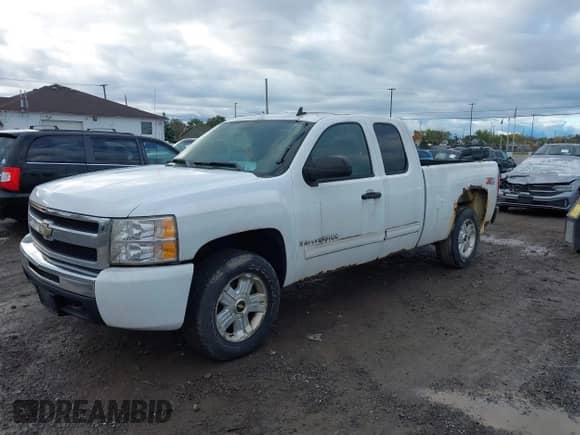 2009 Chevrolet Silverado 1500 LT z VIN 1GCEK29J89Z148879, wystawiony jako IAAI lot #43486418 z przebiegiem 134 906 mil mil oraz . Historia ofert i sprzedaży dostępna na DreamBid. Obrazek 2.