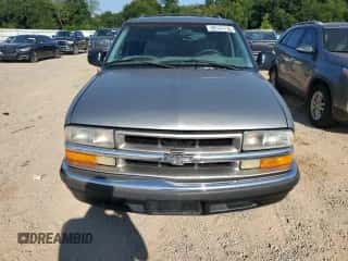 1998 Chevrolet Blazer LS с VIN 1GNCS13W5W2181534, выставлен на аукционе Copart как лот 80191735 с пробегом 203 604 миль миль и Списание • Salvage title. История ставок и продаж доступна на DreamBid. Изображение 5.