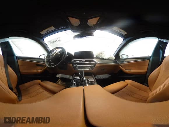 2022 BMW 5 Series 530i xDrive z VIN WBA13BJ05NWX59007, wystawiony jako IAAI lot #41738857 z przebiegiem Nie podano mil oraz . Historia ofert i sprzedaży dostępna na DreamBid. Obrazek 19.