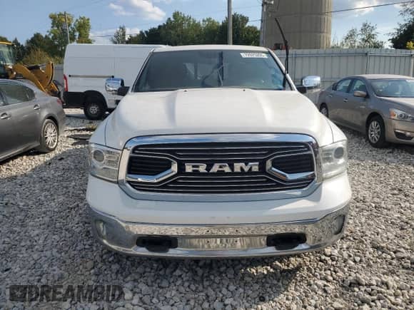 2016 Ram 1500 Longhorn z VIN 1C6RR7PM2GS240011, wystawiony jako Copart lot #72025205 z przebiegiem 160 597 mil mil oraz Czysty tytuł • Clean title. Historia ofert i sprzedaży dostępna na DreamBid. Obrazek 5.