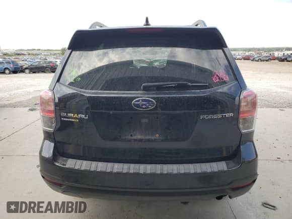 2018 Subaru Forester Premium z VIN JF2SJAEC2JH459520, wystawiony jako Copart lot #71780915 z przebiegiem 61 914 mil mil oraz Szkoda całkowita • Salvage title. Historia ofert i sprzedaży dostępna na DreamBid. Obrazek 6.