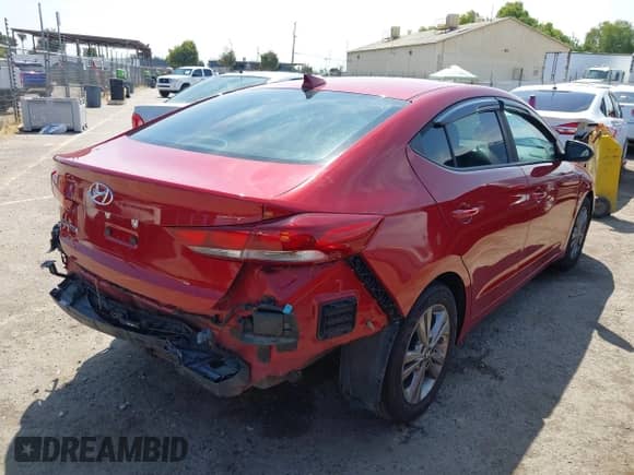 2017 Hyundai Elantra SE с VIN KMHD84LF4HU425447, выставлен на аукционе IAAI как лот 42575586 с пробегом 65 554 миль миль и . История ставок и продаж доступна на DreamBid. Изображение 4.