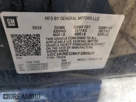 2019 Chevrolet Silverado 2500HD Work Truck z VIN 1GC1KREG9KF280820, wystawiony jako Copart lot #88048585 z przebiegiem 101 877 mil mil oraz Szkoda całkowita • Salvage title. Historia ofert i sprzedaży dostępna na DreamBid. Obrazek 12.