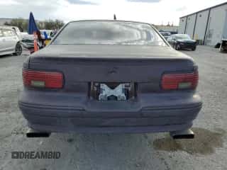 1996 Chevrolet Caprice 1SA Special Value z VIN 1G1BL52P2TR169565, wystawiony jako Copart lot #85153704 z przebiegiem 82 365 mil mil oraz Szkoda całkowita • Salvage title. Historia ofert i sprzedaży dostępna na DreamBid. Obrazek 6.