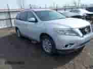 2013 Nissan Pathfinder Platinum with VIN 5N1AR2MN8DC611132, listed as a IAAI auction lot 41577473 with 119,497 mi miles and . Bid and sale history available at DreamBid. Image 1.