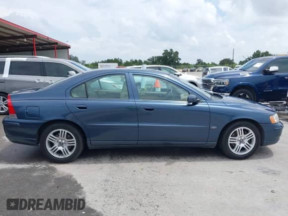 2006 Volvo S60 2.5L Turbo с VIN YV1RS592X62546752, выставлен на аукционе IAAI как лот 42682743 с пробегом 137 974 миль миль и . История ставок и продаж доступна на DreamBid. Изображение 13.