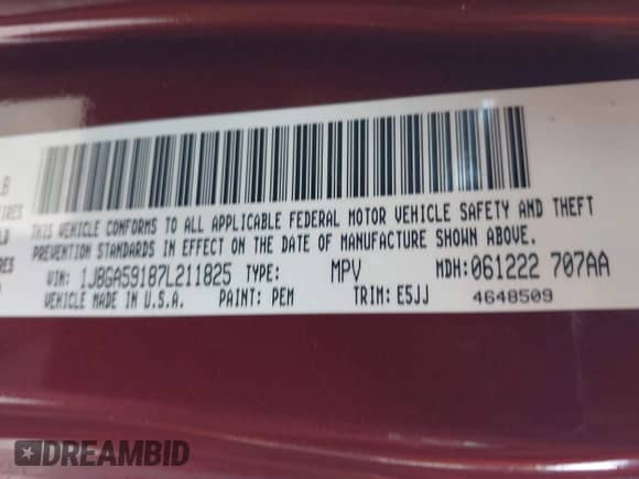 2007 Jeep Wrangler Unlimited Sahara z VIN 1J8GA59187L211825, wystawiony jako IAAI lot #42313099 z przebiegiem 107 554 mil mil oraz . Historia ofert i sprzedaży dostępna na DreamBid. Obrazek 9.