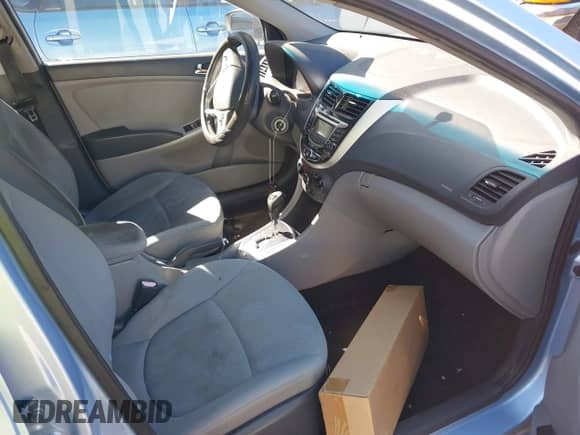 2013 Hyundai Accent SE с VIN KMHCU5AE0DU066759, выставлен на аукционе IAAI как лот 43486732 с пробегом 148 627 миль миль и . История ставок и продаж доступна на DreamBid. Изображение 5.