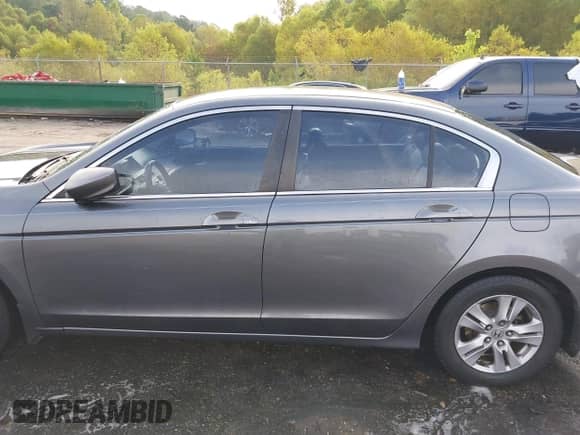 2012 Honda Accord SE with VIN 1HGCP2F60CA145233, listed as a IAAI auction lot 43176337 with 221,753 mi miles and . Bid and sale history available at DreamBid. Image 14.