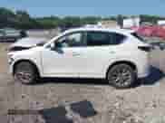 2025 Mazda CX-5 S Select с VIN JM3KFBBL5S0636109, выставлен на аукционе IAAI как лот 43105213 с пробегом 13 450 миль миль и . История ставок и продаж доступна на DreamBid. Изображение 15.