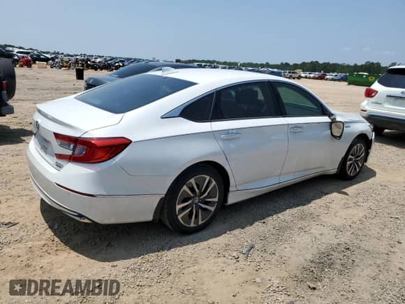 2020 Honda Accord Touring with VIN 1HGCV3F9XLA006913, listed as a Copart auction lot 59372345 with 132,413 mi miles and Non repairable. Bid and sale history available at DreamBid. Image 3.