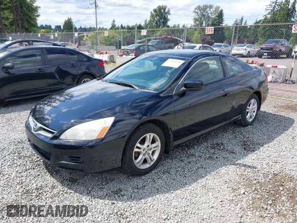 2006 Honda Accord LX z VIN 1HGCM72336A003545, wystawiony jako IAAI lot #42544558 z przebiegiem 156 315 mil mil oraz . Historia ofert i sprzedaży dostępna na DreamBid. Obrazek 2.