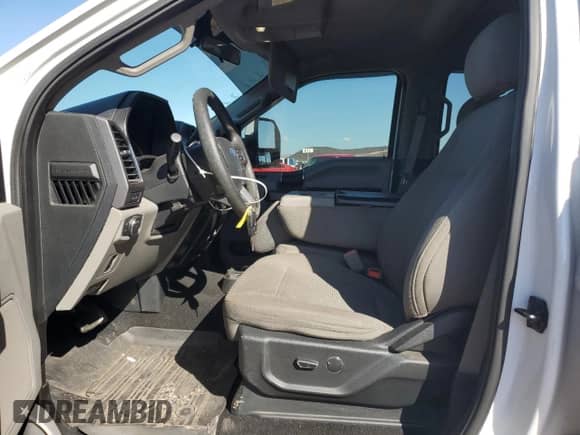 2019 Ford F-250 XL with VIN 1FT7W2BT9KEE45391, listed as a Copart auction lot 71217645 with 105,265 mi miles and Salvage title. Bid and sale history available at DreamBid. Image 7.
