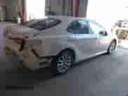 2019 Toyota Camry SE z VIN 4T1B11HK3KU833090, wystawiony jako IAAI lot #43218485 z przebiegiem 78 653 mil mil oraz . Historia ofert i sprzedaży dostępna na DreamBid. Obrazek 4.