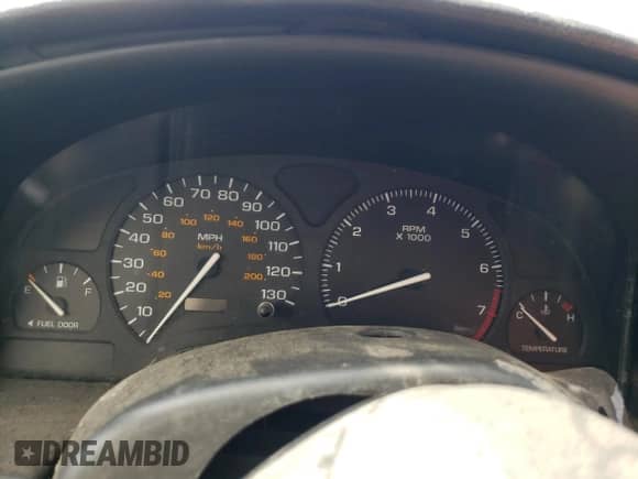 2001 Saturn SC с VIN 1G8ZR12731Z256766, выставлен на аукционе Copart как лот 70595904 с пробегом Не указан миль и Списание • Salvage title. История ставок и продаж доступна на DreamBid. Изображение 9.
