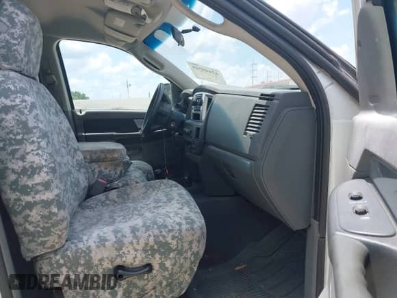 2007 Dodge 2500 SLT с VIN 1D7KS28DX7J552640, выставлен на аукционе IAAI как лот 42440549 с пробегом 227 724 миль миль и . История ставок и продаж доступна на DreamBid. Изображение 5.