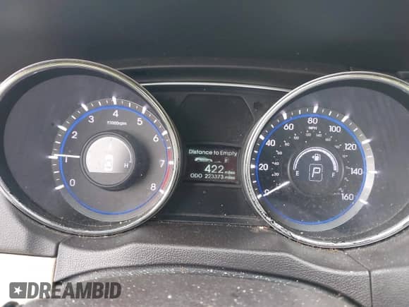 2014 Hyundai Sonata GLS z VIN 5NPEB4AC2EH926099, wystawiony jako IAAI lot #43537846 z przebiegiem 223 373 mil mil oraz . Historia ofert i sprzedaży dostępna na DreamBid. Obrazek 7.