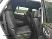 2022 Chevrolet Tahoe RST z VIN 1GNSCRKL9NR124760, wystawiony jako Copart lot #80209234 z przebiegiem 66 091 mil mil oraz Szkoda całkowita • Salvage title. Historia ofert i sprzedaży dostępna na DreamBid. Obrazek 11.