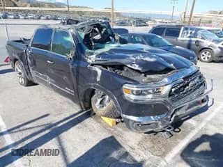 2019 Ram 1500 Limited z VIN 1C6SRFHT8KN839939, wystawiony jako IAAI lot #42225074 z przebiegiem Nie podano mil oraz . Historia ofert i sprzedaży dostępna na DreamBid. Obrazek 1.