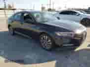 2019 Honda Accord с VIN 1HGCV3F17KA009762, выставлен на аукционе Copart как лот 71130465 с пробегом 77 832 миль миль и Списание • Salvage title. История ставок и продаж доступна на DreamBid. Изображение 4.