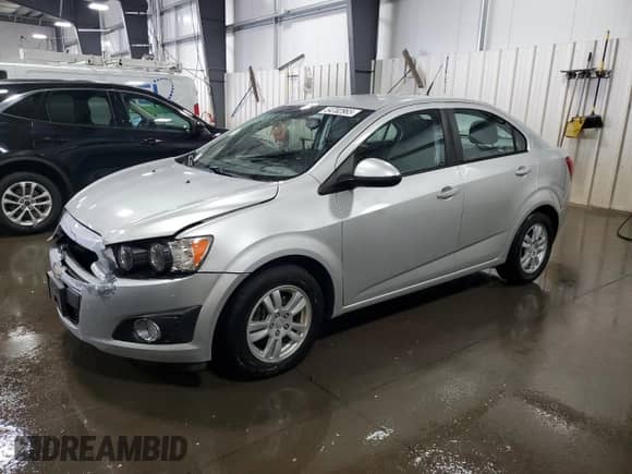 2012 Chevrolet Sonic LS с VIN 1G1JB5SH4C4212002, выставлен на аукционе Copart как лот 54702965 с пробегом 96 388 миль миль и Списание • Salvage title. История ставок и продаж доступна на DreamBid. Изображение 1.