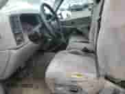 1999 Chevrolet Silverado 2500 LT с VIN 1GCGK29U5XE244556, выставлен на аукционе Copart как лот 82165965 с пробегом Не указан миль и Списание • Salvage title. История ставок и продаж доступна на DreamBid. Изображение 7.