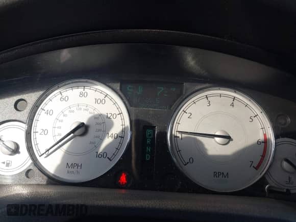 2006 Chrysler 300 C с VIN 2C3LA63H06H192995, выставлен на аукционе IAAI как лот 43351146 с пробегом 260 975 миль миль и . История ставок и продаж доступна на DreamBid. Изображение 7.