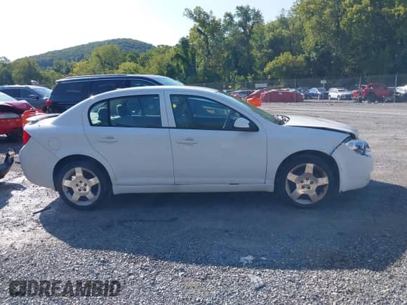 2010 Chevrolet Cobalt 2LT с VIN 1G1AF5F52A7198424, выставлен на аукционе IAAI как лот 43129818 с пробегом 215 176 миль миль и . История ставок и продаж доступна на DreamBid. Изображение 13.