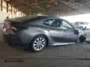 2022 Toyota Camry LE с VIN 4T1C11AK9NU675454, выставлен на аукционе Copart как лот 86873425 с пробегом 228 674 миль миль и Списание • Salvage title. История ставок и продаж доступна на DreamBid. Изображение 3.