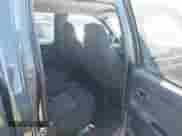 2008 Chevrolet Colorado 1LT z VIN 1GCCS13E988127024, wystawiony jako IAAI lot #43473907 z przebiegiem 112 953 mil mil oraz . Historia ofert i sprzedaży dostępna na DreamBid. Obrazek 8.