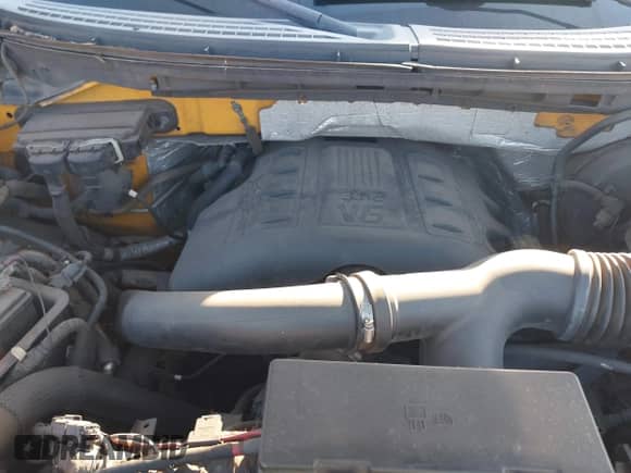 2012 Ford F-150 XL z VIN 1FTPF1CT8CKD53913, wystawiony jako IAAI lot #42383300 z przebiegiem 176 124 mil mil oraz . Historia ofert i sprzedaży dostępna na DreamBid. Obrazek 10.