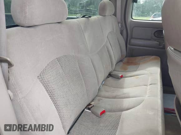 2002 Chevrolet Silverado 1500 LS с VIN 1GCEC19T32Z313476, выставлен на аукционе IAAI как лот 42474716 с пробегом 280 361 миль миль и . История ставок и продаж доступна на DreamBid. Изображение 8.