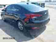 2020 Hyundai Elantra SEL z VIN 5NPD84LFXLH508811, wystawiony jako IAAI lot #43000652 z przebiegiem Nie podano mil oraz . Historia ofert i sprzedaży dostępna na DreamBid. Obrazek 3.