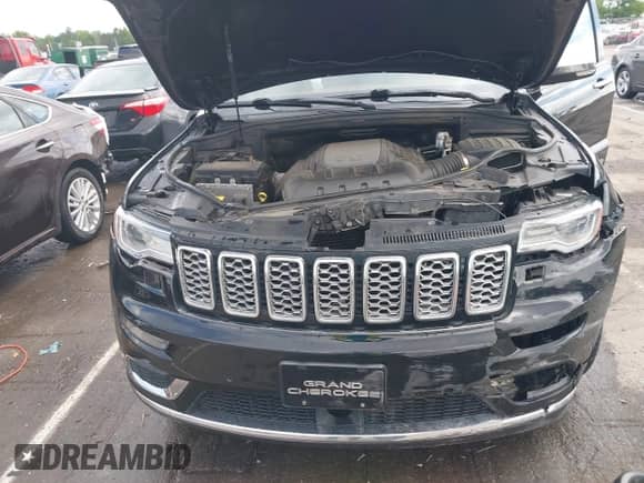 2017 Jeep Grand Cherokee Summit с VIN 1C4RJFJT0HC773237, выставлен на аукционе IAAI как лот 42253869 с пробегом 101 066 миль миль и . История ставок и продаж доступна на DreamBid. Изображение 10.