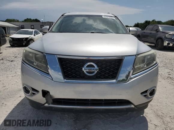 2013 Nissan Pathfinder S with VIN 5N1AR2MN8DC682931, listed as a Copart auction lot 67012455 with 141,105 mi miles and Salvage title. Bid and sale history available at DreamBid. Image 5.