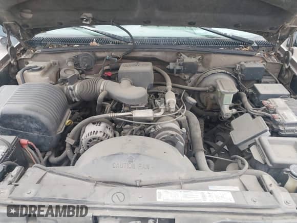 1996 Chevrolet Suburban z VIN 3GNEC16R3TG101906, wystawiony jako IAAI lot #42058102 z przebiegiem 252 488 mil mil oraz . Historia ofert i sprzedaży dostępna na DreamBid. Obrazek 10.