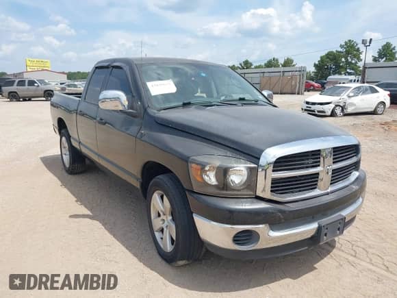 2007 Dodge 1500 SLT with VIN 1D7HA18P17S163980, listed as a IAAI auction lot 42829637 with 181,269 mi miles and . Bid and sale history available at DreamBid. Image 1.