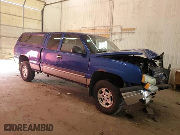2004 Chevrolet Silverado 1500 Z71 с VIN 1GCEK19T64E137164, выставлен на аукционе Copart как лот 81909655 с пробегом 289 657 миль миль и Списание • Salvage title. История ставок и продаж доступна на DreamBid. Изображение 4.