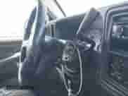 2007 Chevrolet Silverado 2500HD Work Truck с VIN 1GCHC29U47E156664, выставлен на аукционе IAAI как лот 42598454 с пробегом 271 132 миль миль и . История ставок и продаж доступна на DreamBid. Изображение 19.