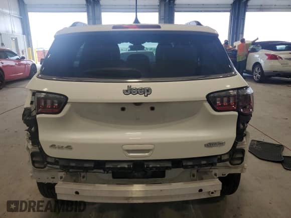 2021 Jeep Compass Latitude with VIN 3C4NJDBBXMT543695, listed as a Copart auction lot 65671595 with 45,242 mi miles and Salvage title. Bid and sale history available at DreamBid. Image 6.