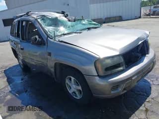 2006 Chevrolet TrailBlazer LT с VIN 1GNDT13S462266685, выставлен на аукционе IAAI как лот 42876121 с пробегом 165 702 миль миль и . История ставок и продаж доступна на DreamBid. Изображение 1.