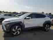 2024 Hyundai Kona Limited с VIN KM8HE3A37RU062320, выставлен на аукционе Copart как лот 71208255 с пробегом 5 547 миль миль и Списание • Salvage title. История ставок и продаж доступна на DreamBid. Изображение 1.