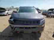 2020 Jeep Compass Trailhawk with VIN 3C4NJDDBXLT163395, listed as a Copart auction lot 81366435 with 56,199 mi miles and Salvage title. Bid and sale history available at DreamBid. Image 5.