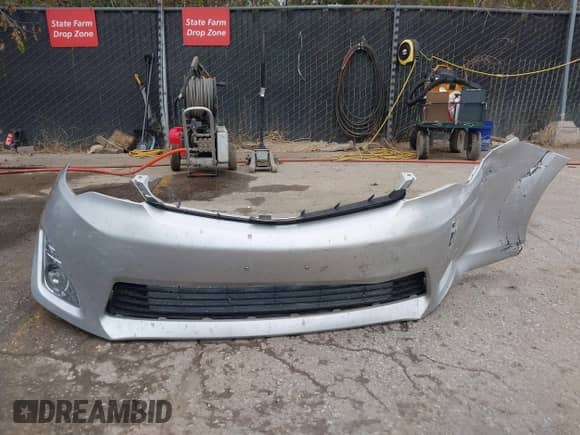 2013 Toyota Camry LE z VIN 4T1BD1FK2DU069763, wystawiony jako IAAI lot #43414989 z przebiegiem 70 738 mil mil oraz . Historia ofert i sprzedaży dostępna na DreamBid. Obrazek 11.