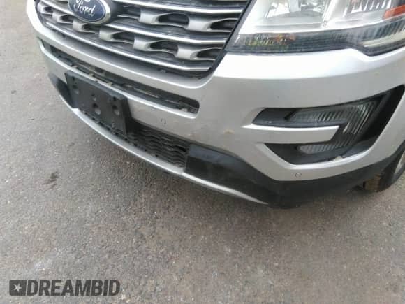 2017 Ford Explorer Limited z VIN 1FM5K8F86HGA17993, wystawiony jako IAAI lot #42753436 z przebiegiem 119 627 mil mil oraz . Historia ofert i sprzedaży dostępna na DreamBid. Obrazek 6.