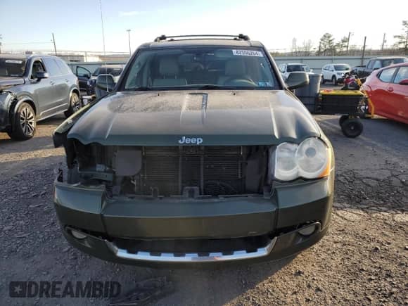 2008 Jeep Grand Cherokee Overland with VIN 1J8HS68288C220981, listed as a Copart auction lot 82556264 with 207,896 mi miles and Salvage title. Bid and sale history available at DreamBid. Image 5.