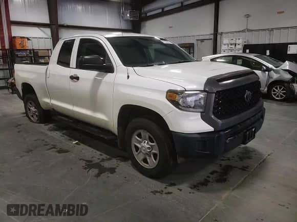 2019 Toyota Tundra SR с VIN 5TFUM5F1XKX083627, выставлен на аукционе Copart как лот 67292995 с пробегом 88 481 миль миль и Списание • Salvage title. История ставок и продаж доступна на DreamBid. Изображение 13.
