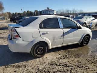 2011 Chevrolet Aveo 1LT z VIN KL1TD5DE8BB261878, wystawiony jako Copart lot #83177544 z przebiegiem 119 557 mil mil oraz Czysty tytuł • Clean title. Historia ofert i sprzedaży dostępna na DreamBid. Obrazek 3.