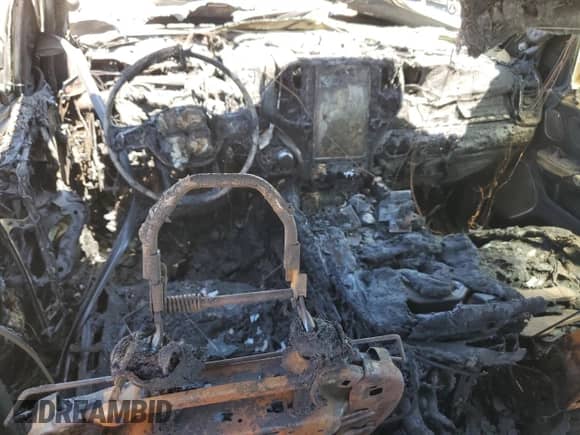 2020 Ram 1500 Limited z VIN 1C6SRFHM9LN223189, wystawiony jako Copart lot #51276554 z przebiegiem Nie podano mil oraz Nie do naprawy • Non repairable. Historia ofert i sprzedaży dostępna na DreamBid. Obrazek 8.